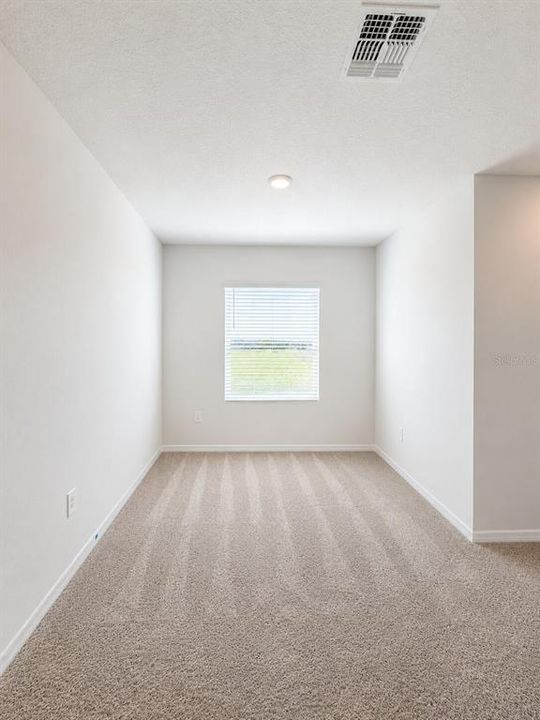 For Rent: $2,360 (3 beds, 2 baths, 1759 Square Feet)
