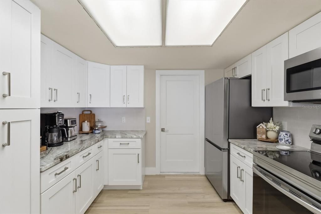 En Venta: $515,000 (3 camas, 2 baños, 1338 Pies cuadrados)