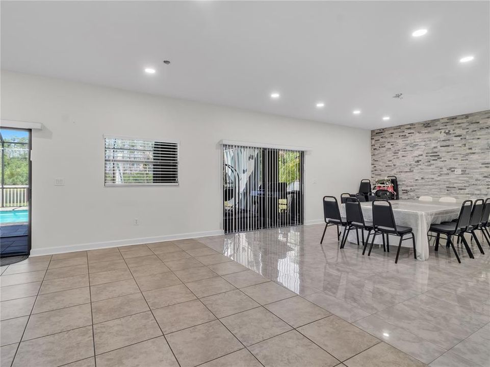 En Renta: $4,500 (7 camas, 4 baños, 3799 Pies cuadrados)