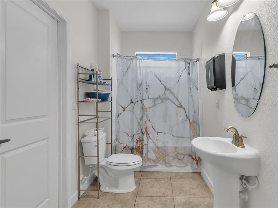 En Renta: $4,500 (7 camas, 4 baños, 3799 Pies cuadrados)