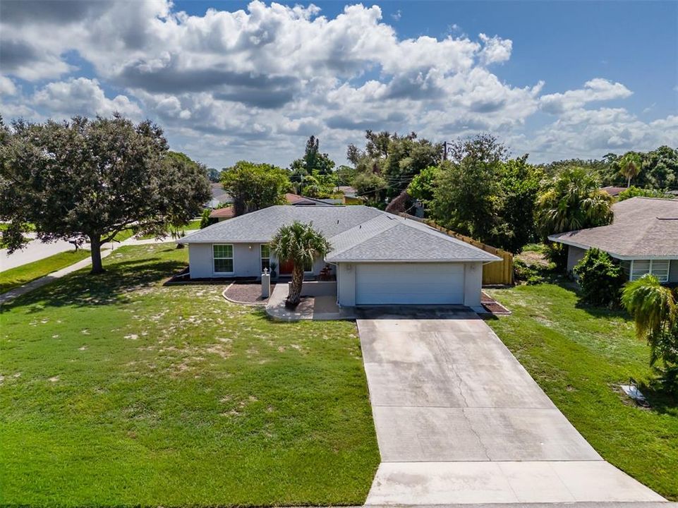 For Sale: $340,000 (3 beds, 2 baths, 1563 Square Feet)