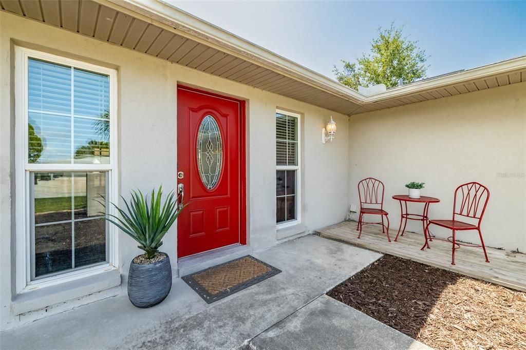 For Sale: $340,000 (3 beds, 2 baths, 1563 Square Feet)