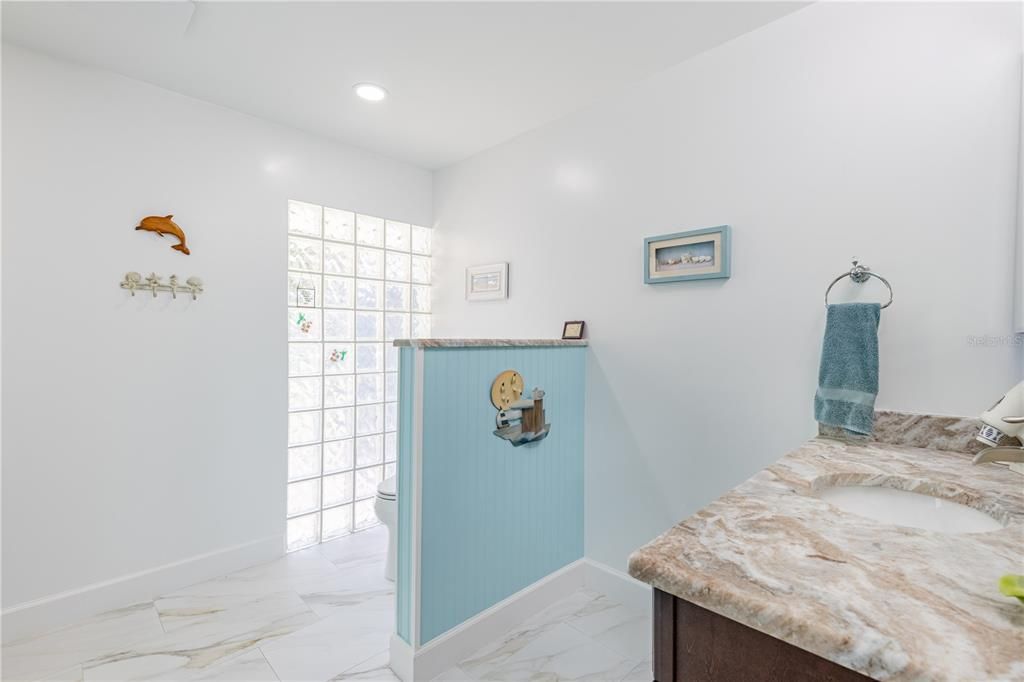 For Sale: $549,000 (3 beds, 2 baths, 2362 Square Feet)