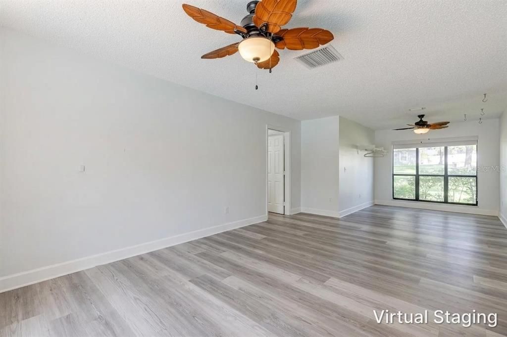 For Sale: $549,000 (3 beds, 2 baths, 2362 Square Feet)
