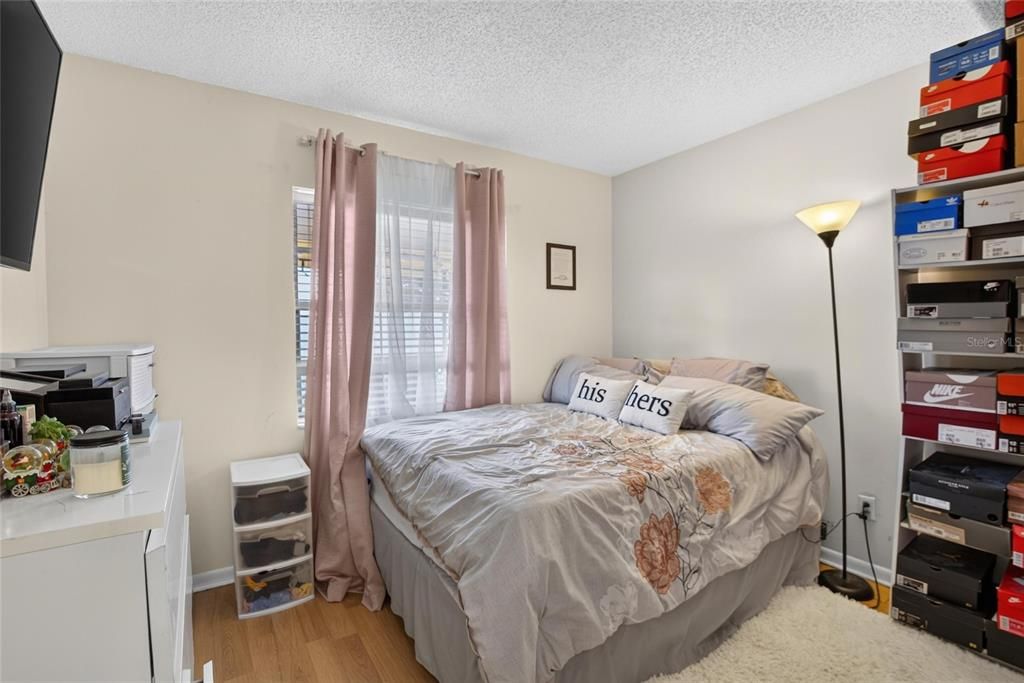 For Sale: $409,990 (3 beds, 2 baths, 1244 Square Feet)