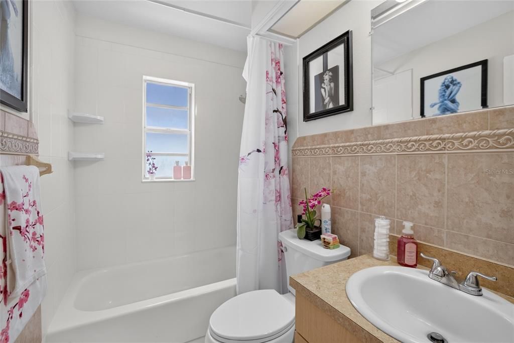 For Sale: $409,990 (3 beds, 2 baths, 1244 Square Feet)
