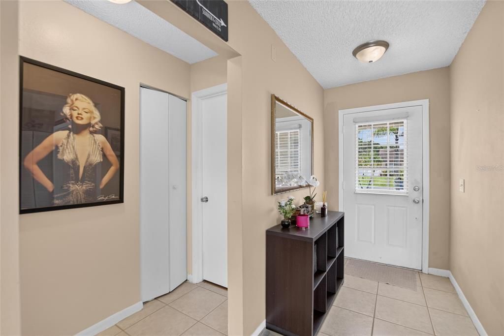 For Sale: $409,990 (3 beds, 2 baths, 1244 Square Feet)