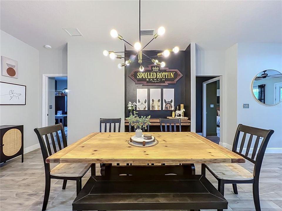 For Sale: $779,500 (3 beds, 2 baths, 1931 Square Feet)