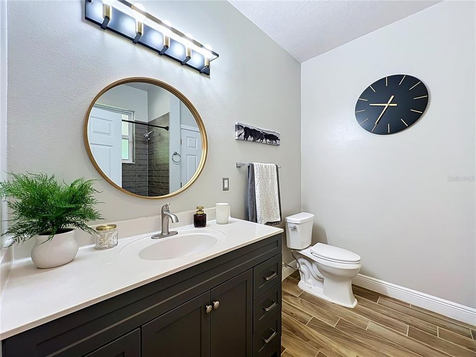 For Sale: $779,500 (3 beds, 2 baths, 1931 Square Feet)