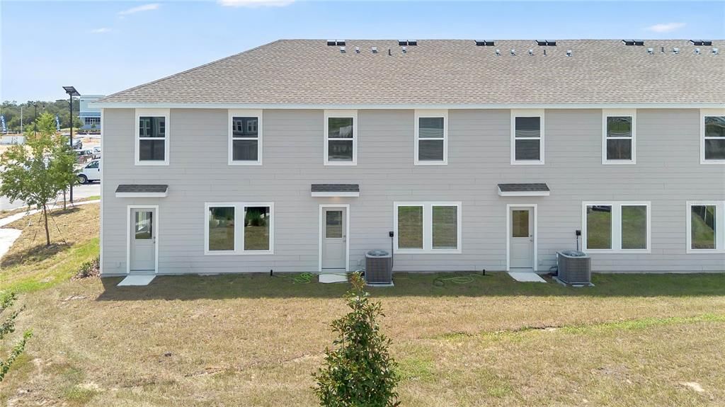 For Rent: $2,050 (3 beds, 2 baths, 1378 Square Feet)