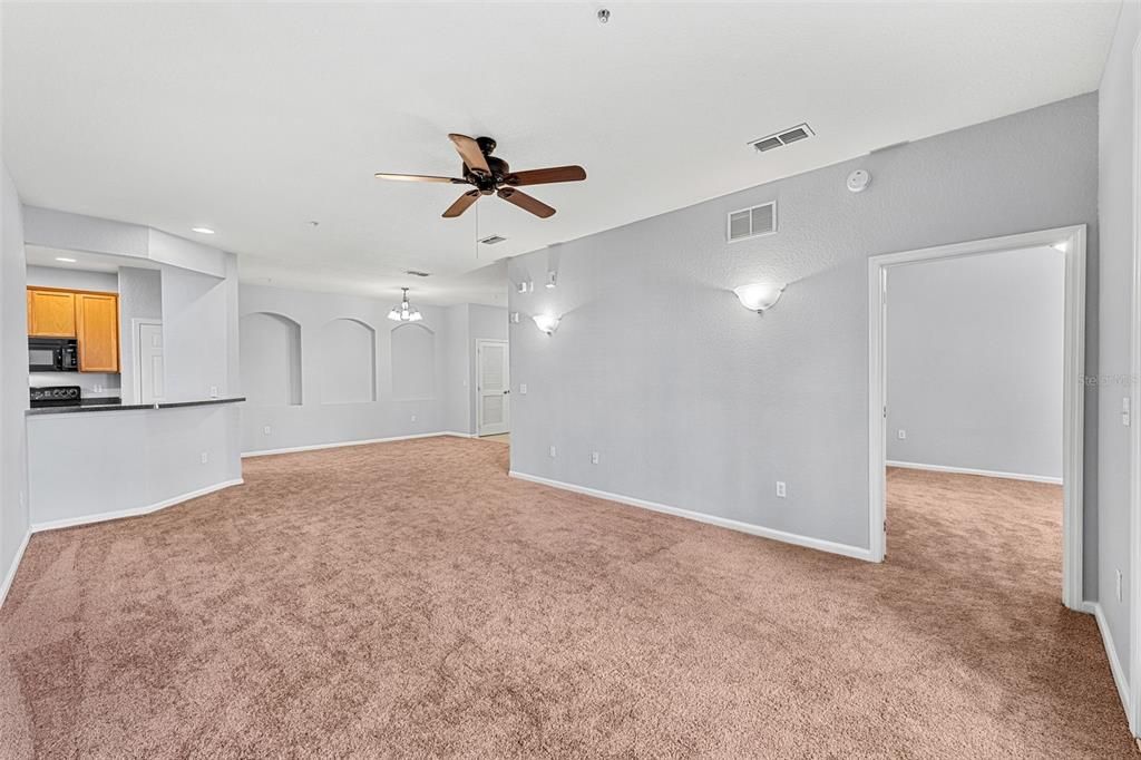 For Sale: $229,900 (3 beds, 2 baths, 1433 Square Feet)