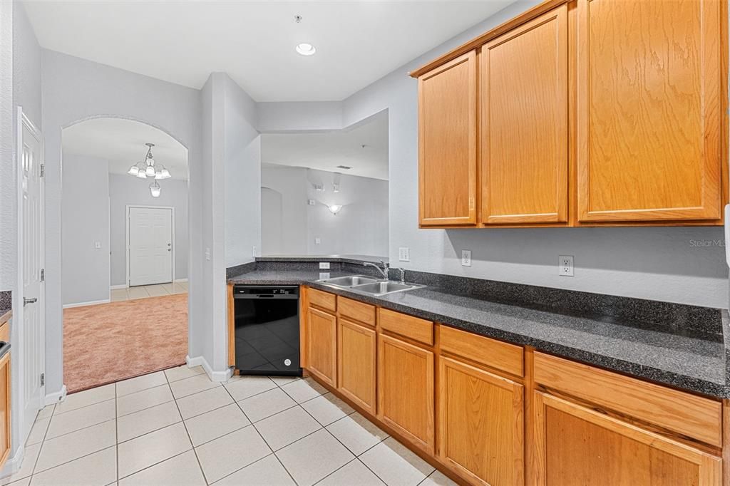 For Sale: $229,900 (3 beds, 2 baths, 1433 Square Feet)
