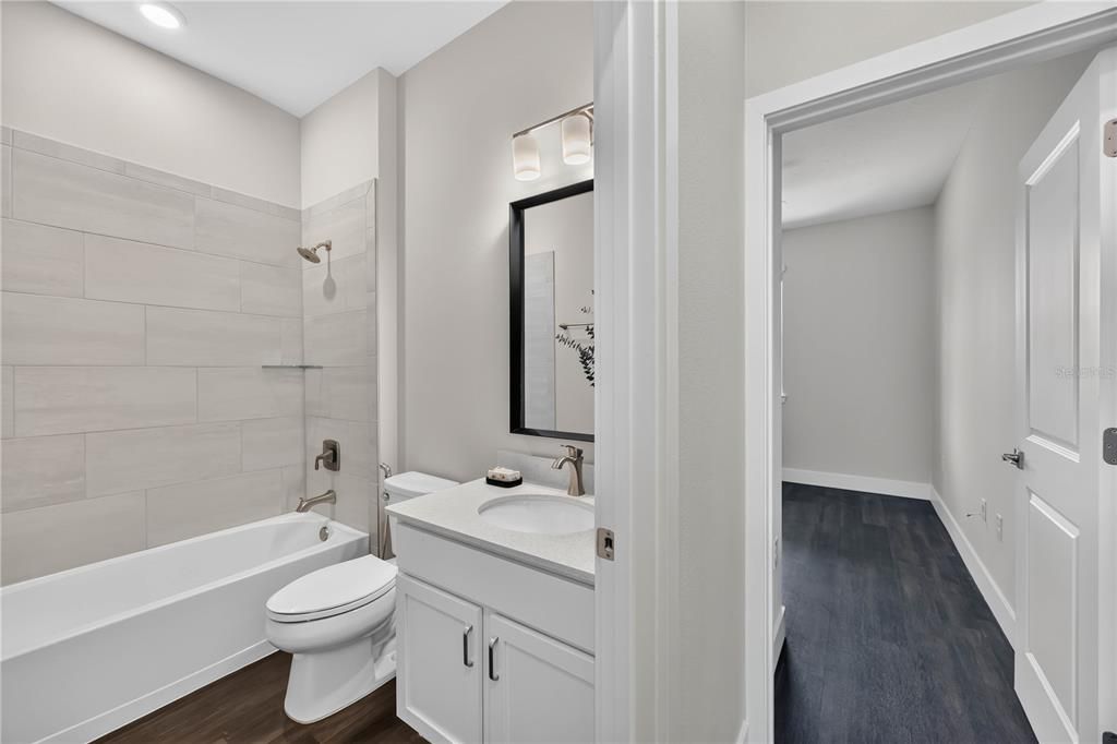 For Sale: $325,000 (4 beds, 2 baths, 1683 Square Feet)