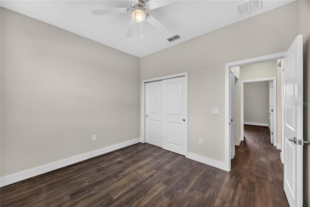 For Sale: $325,000 (4 beds, 2 baths, 1683 Square Feet)