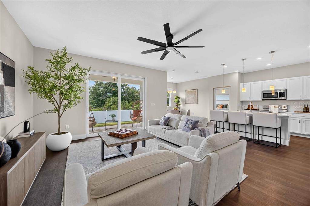 For Sale: $325,000 (4 beds, 2 baths, 1683 Square Feet)
