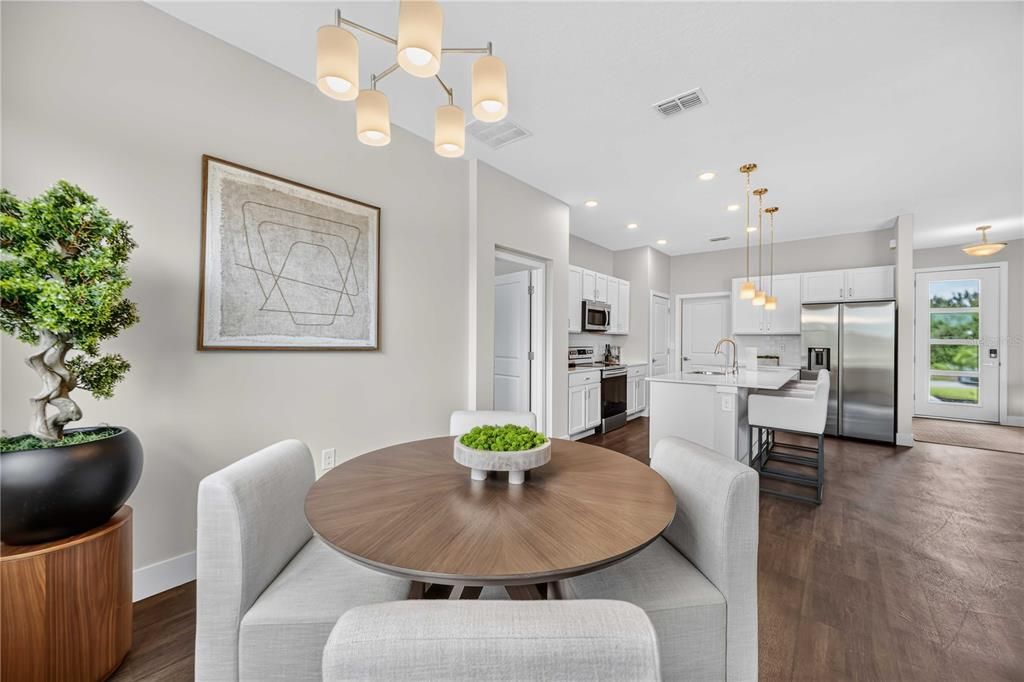 For Sale: $325,000 (4 beds, 2 baths, 1683 Square Feet)