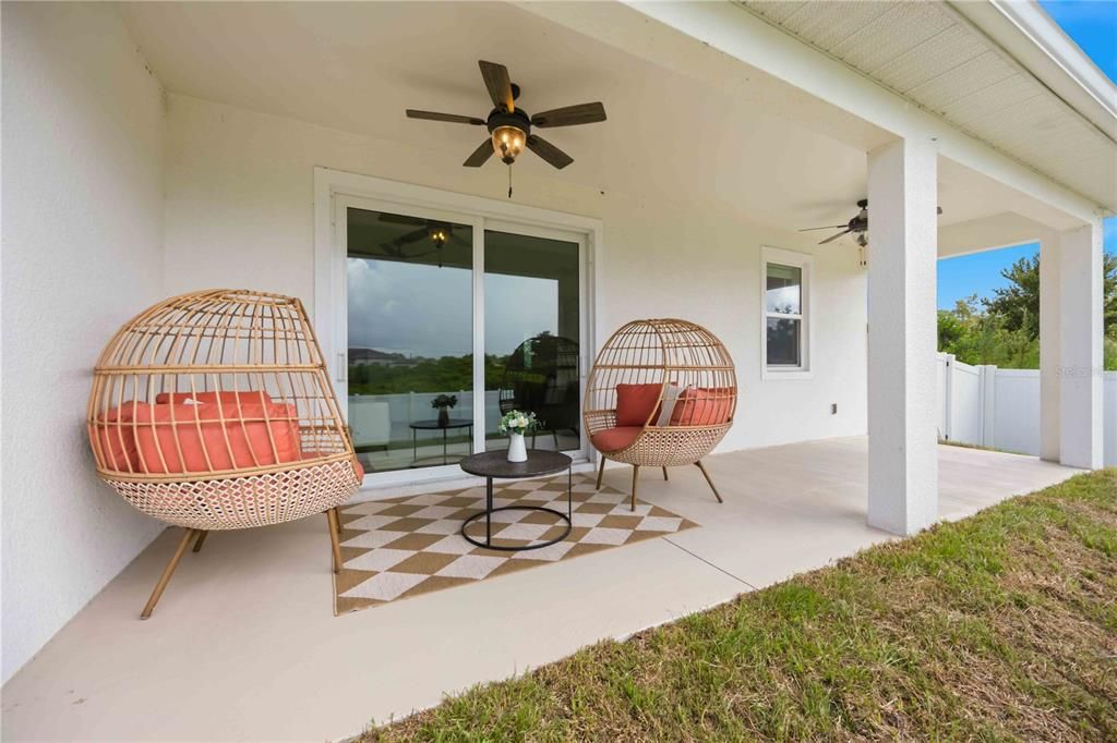 For Sale: $325,000 (4 beds, 2 baths, 1683 Square Feet)