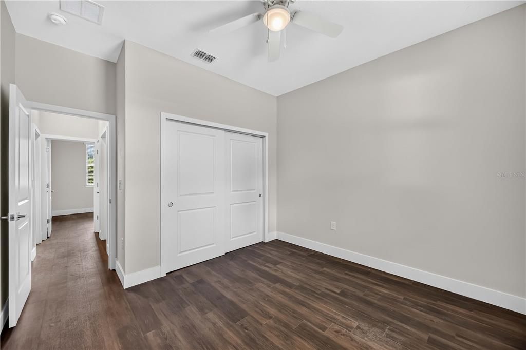 For Sale: $325,000 (4 beds, 2 baths, 1683 Square Feet)