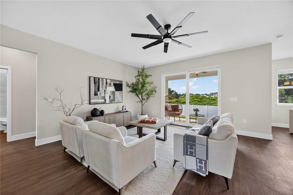 For Sale: $325,000 (4 beds, 2 baths, 1683 Square Feet)