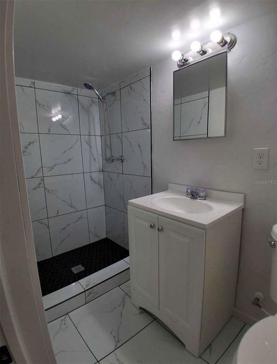 En Venta: $530,000 (7 camas, 5 baños, 3017 Pies cuadrados)