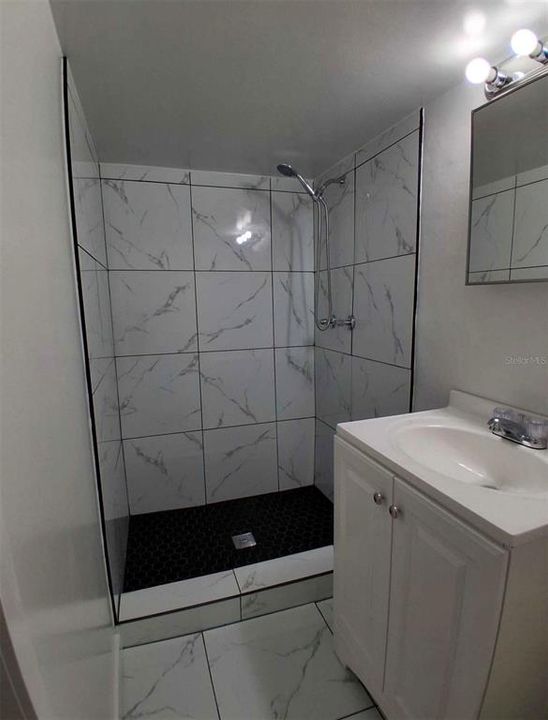 En Venta: $530,000 (7 camas, 5 baños, 3017 Pies cuadrados)