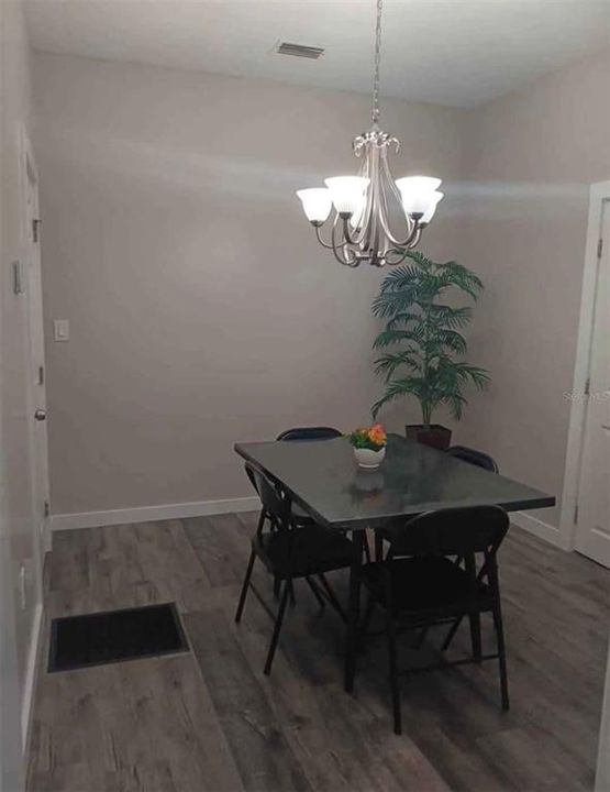 En Venta: $530,000 (7 camas, 5 baños, 3017 Pies cuadrados)