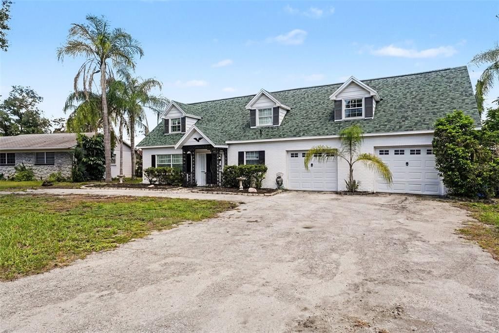 For Sale: $520,000 (4 beds, 2 baths, 2278 Square Feet)