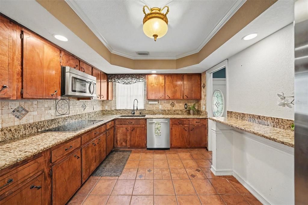 For Sale: $520,000 (4 beds, 2 baths, 2278 Square Feet)