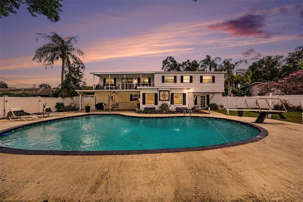 For Sale: $520,000 (4 beds, 2 baths, 2278 Square Feet)