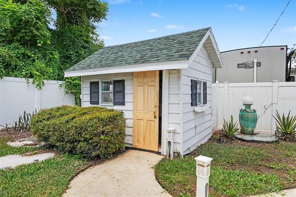 For Sale: $520,000 (4 beds, 2 baths, 2278 Square Feet)