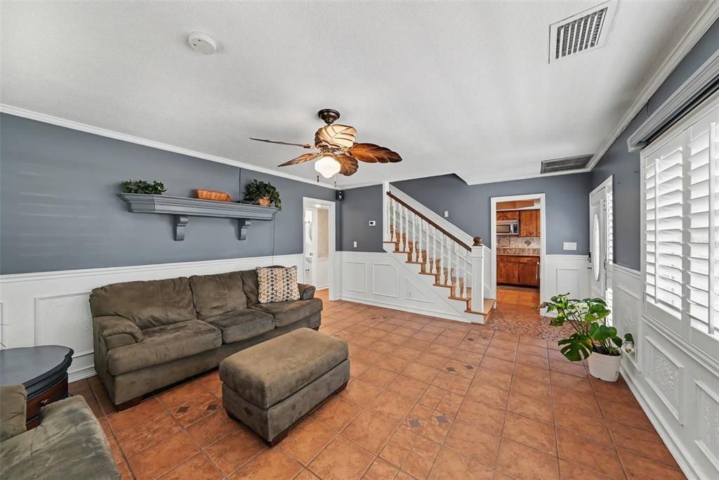 For Sale: $520,000 (4 beds, 2 baths, 2278 Square Feet)