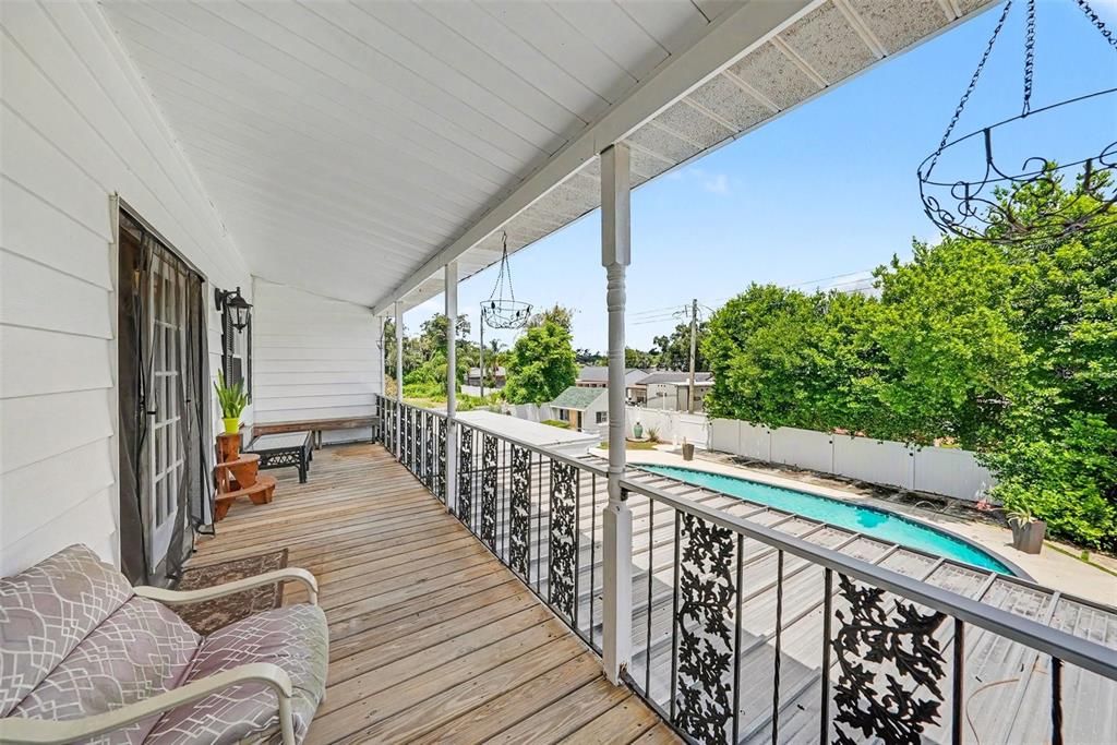 For Sale: $520,000 (4 beds, 2 baths, 2278 Square Feet)
