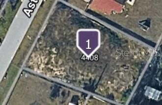 待售: $30,000 (0.25 acres)