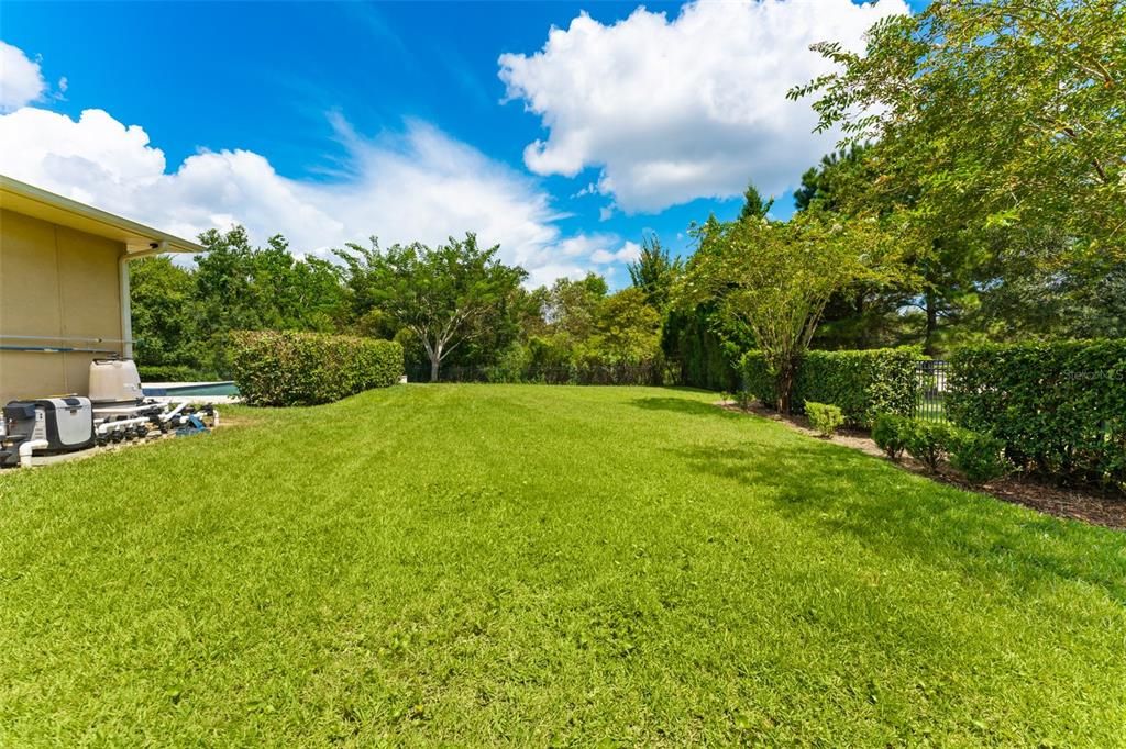 For Sale: $1,275,000 (4 beds, 4 baths, 4292 Square Feet)