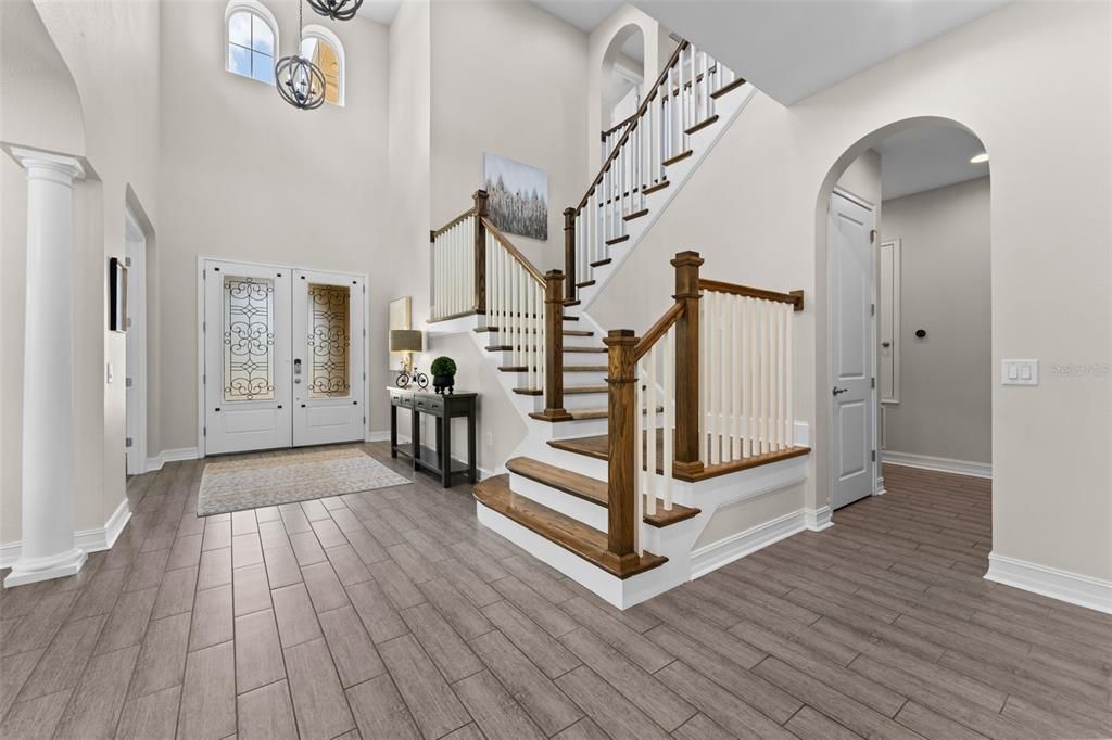 For Sale: $1,275,000 (4 beds, 4 baths, 4292 Square Feet)