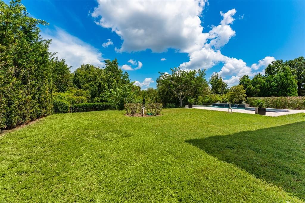For Sale: $1,275,000 (4 beds, 4 baths, 4292 Square Feet)
