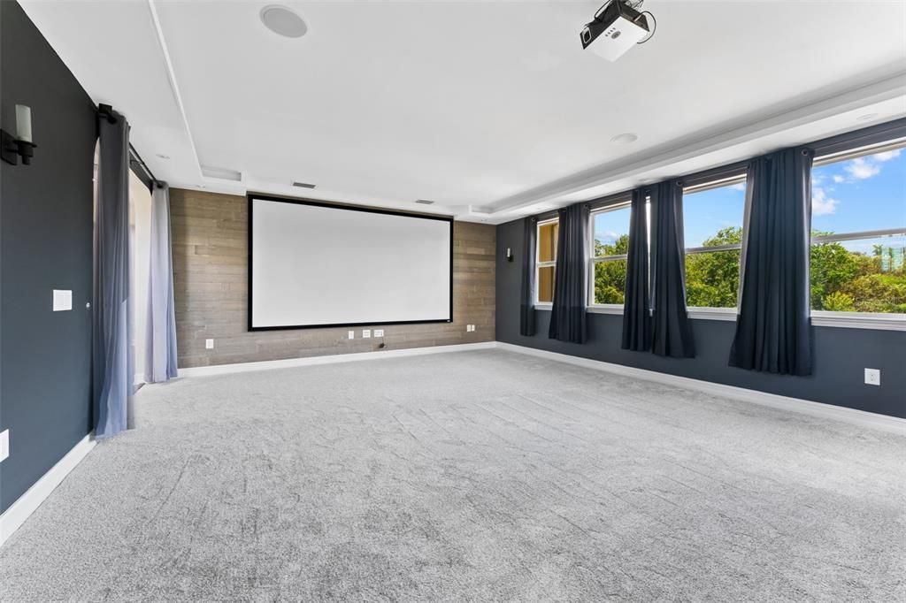 For Sale: $1,275,000 (4 beds, 4 baths, 4292 Square Feet)