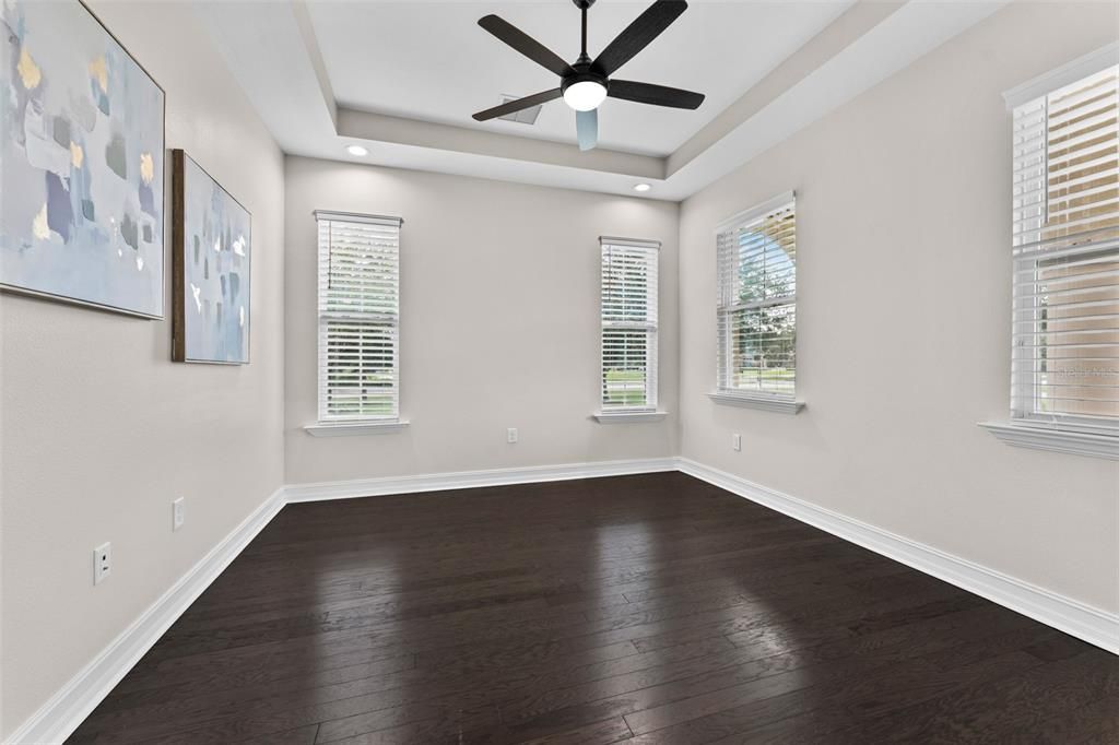 For Sale: $1,275,000 (4 beds, 4 baths, 4292 Square Feet)