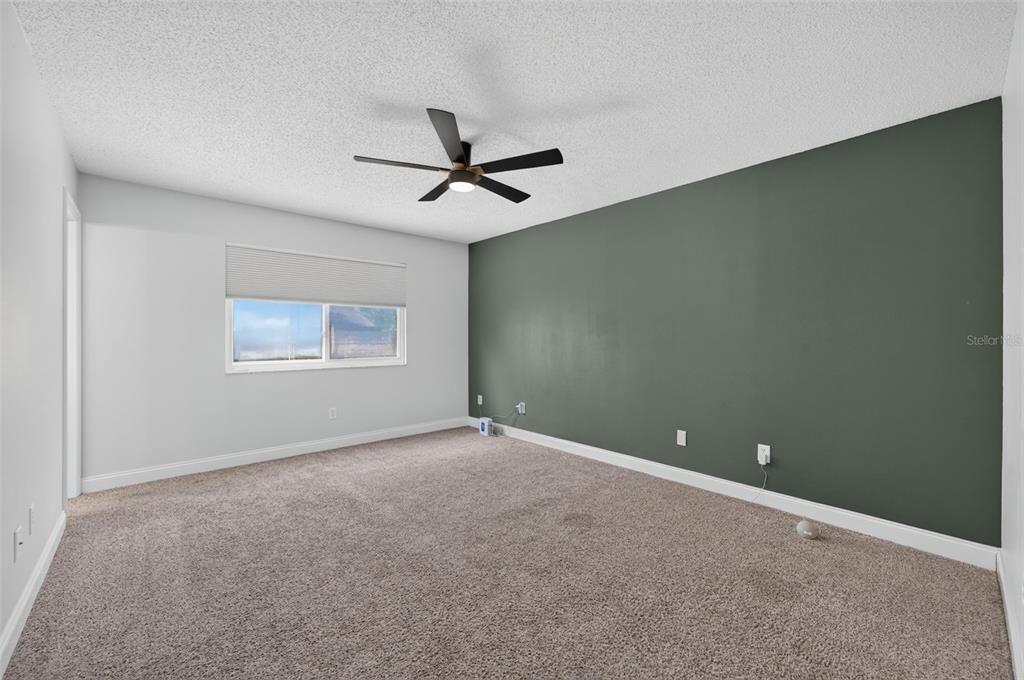 For Sale: $425,000 (3 beds, 2 baths, 1484 Square Feet)