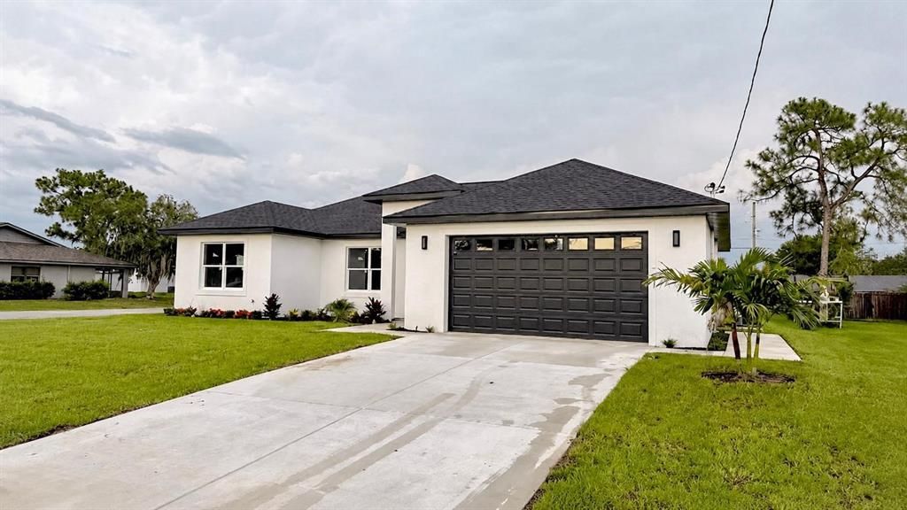 На продажу: $339,900 (3 спален, 3 ванн, 1505 Квадратных фут)