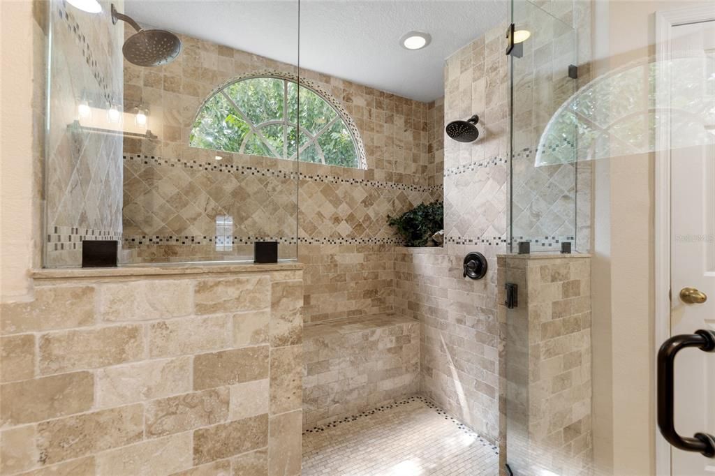 For Sale: $625,000 (4 beds, 3 baths, 2545 Square Feet)