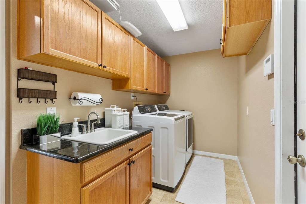 For Sale: $625,000 (4 beds, 3 baths, 2545 Square Feet)