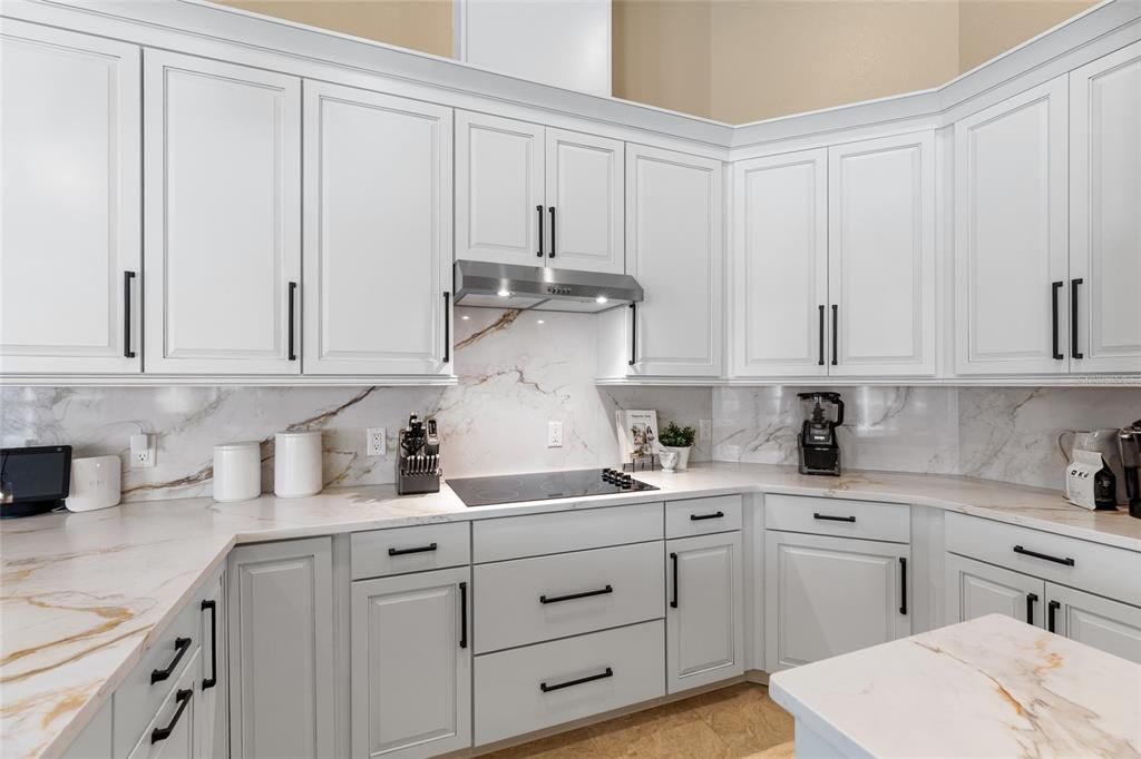 For Sale: $625,000 (4 beds, 3 baths, 2545 Square Feet)