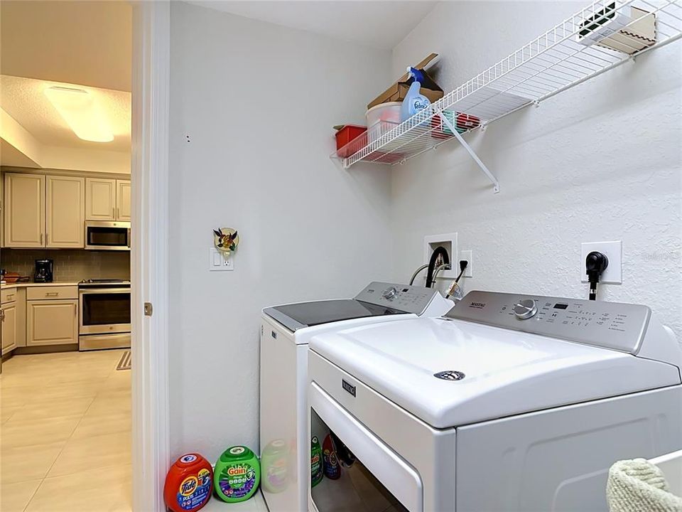 En Venta: $589,000 (3 camas, 2 baños, 1698 Pies cuadrados)