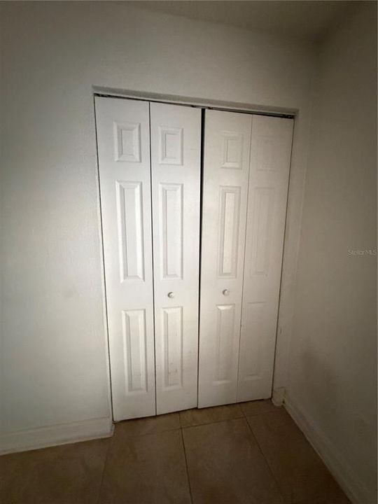 For Rent: $1,600 (2 beds, 1 baths, 800 Square Feet)