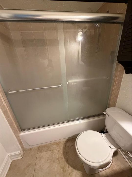 For Rent: $1,600 (2 beds, 1 baths, 800 Square Feet)