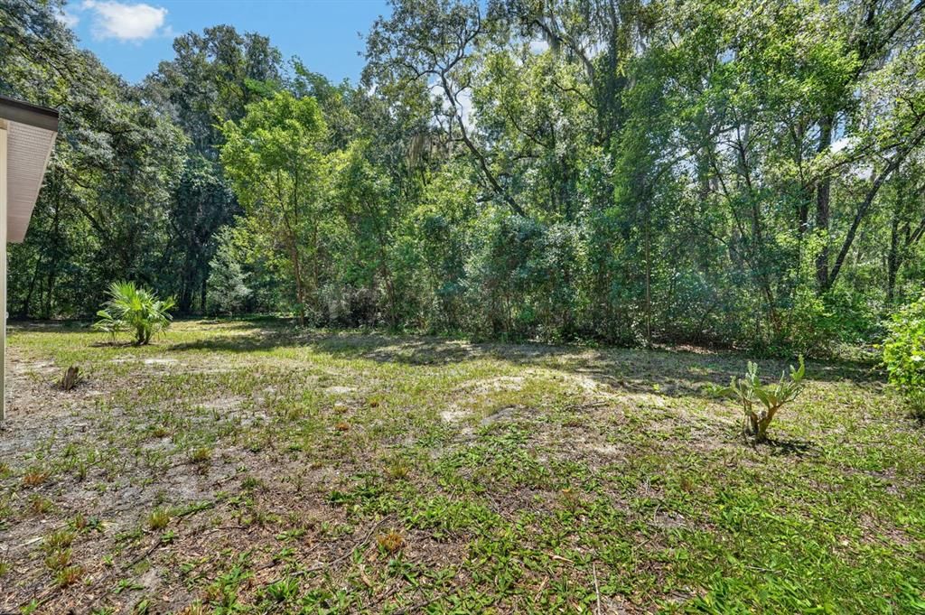 For Sale: $259,900 (2 beds, 1 baths, 1110 Square Feet)