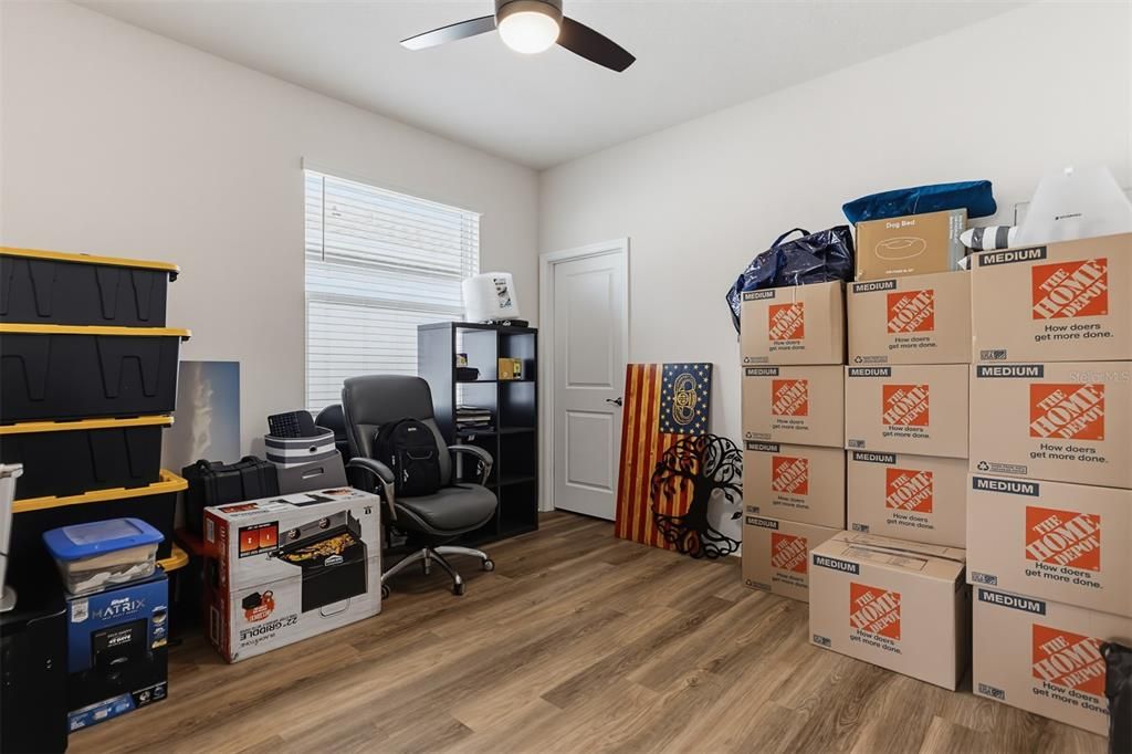 For Sale: $360,000 (3 beds, 2 baths, 1569 Square Feet)