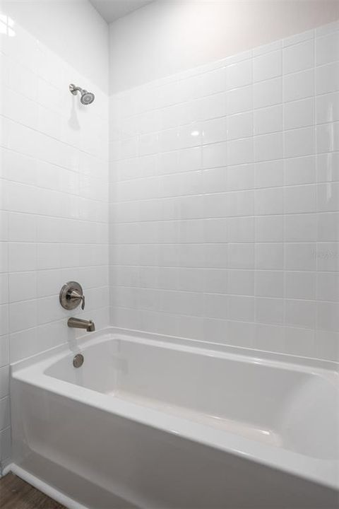 For Sale: $360,000 (3 beds, 2 baths, 1569 Square Feet)