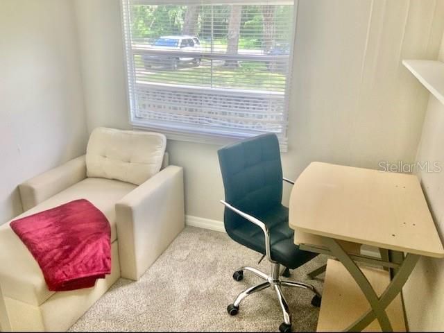 For Sale: $132,000 (2 beds, 2 baths, 962 Square Feet)